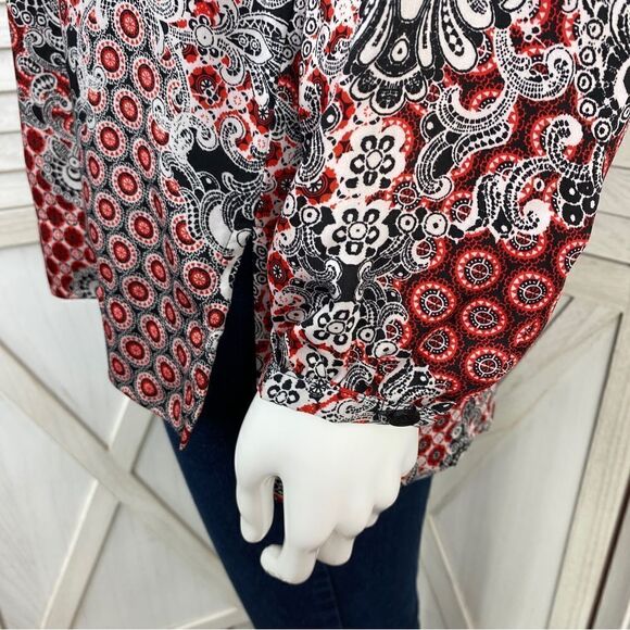 Ellen Tracy Multi Print Ruffle Front Blouse Small Red Black 3/4 Button - Picture 6 of 11